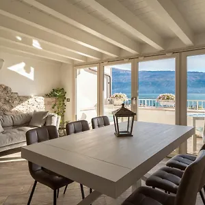 Vistalago Bed and breakfast